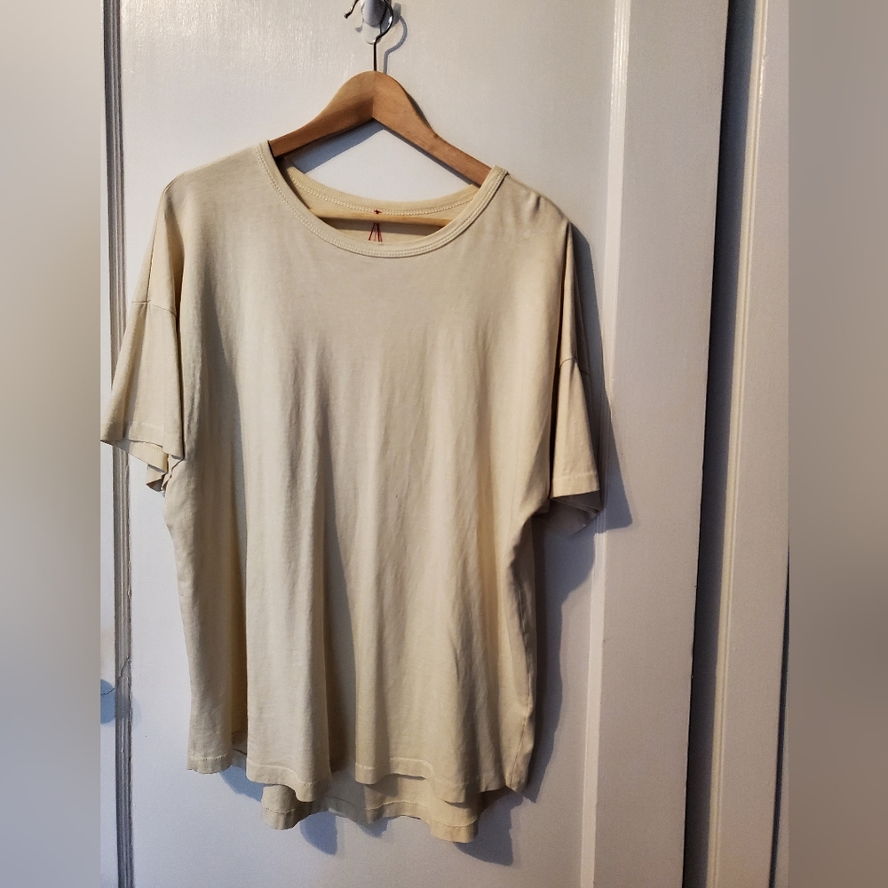 Le Bon Shoppe Cream T-Shirt